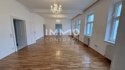 UNBEFRISTET!! Geräumige 5-Zimmer-Wohnung mit 153 m² Wohnfläche