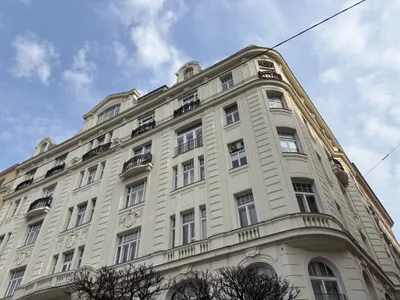 1010 - Toplage am Rudolfsplatz: 3-Zimmer-Altbaujuwel mit drei Balkonen! ERSTBEZUG NACH GENERALSANIERUNG!