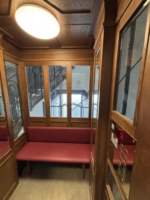 1010 - Toplage am Rudolfsplatz: 3-Zimmer-Altbaujuwel mit drei Balkonen! ERSTBEZUG NACH GENERALSANIERUNG! – Bild 3