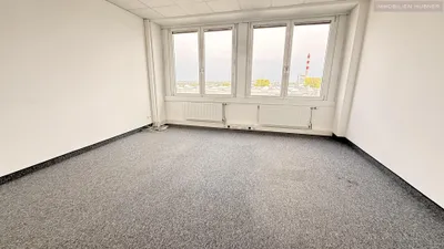 10-Zimmer-Gewerbeimmobilie mieten in Bruck an der Leitha – 487 m², € 6.243 – Bild 7 von 18