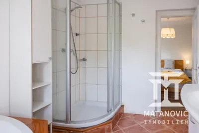 12-Zimmer-Gewerbeimmobilie kaufen in Klagenfurt Land – 305 m², € 490.000 – Bild 11 von 39