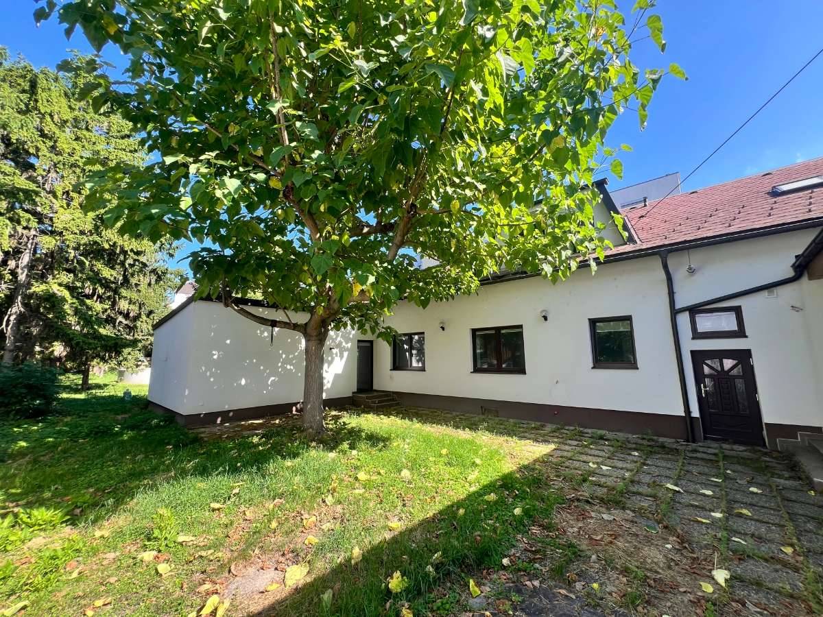 Mehrfamilienhaus mit Garten - Ansicht 3