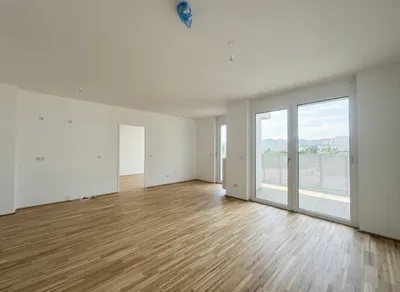 Lichtdurchfluteter Erstbezug mit großzügigen Freiflächen & Weitblick – Bild 3
