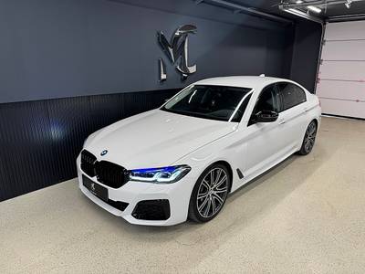 BMW 5er-Reihe 530d XDRIVE G30`LCI LOOK`LEDER`LED`HUD`NAVI`AMB...