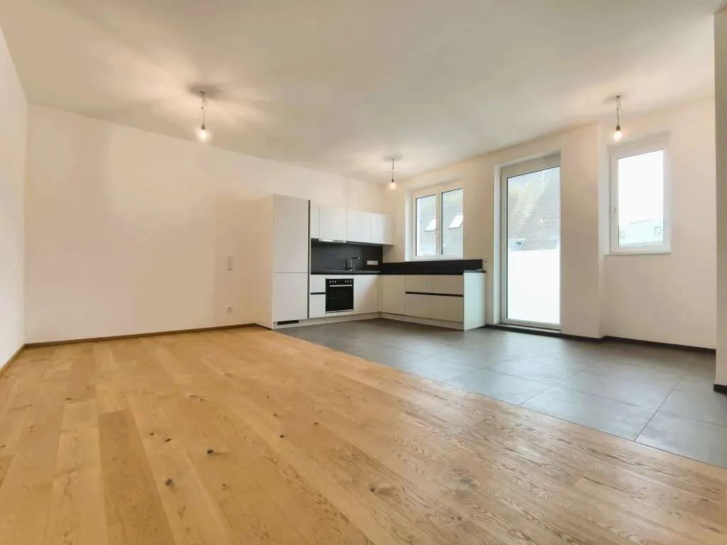Stilvolle Wohnung im saniertem Altbau in Toplage - Pilgramgasse, 1050 Wien - U4 Fußläufig - Balkonzubau möglich - Ansicht 2