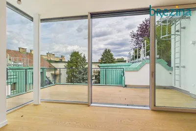 WOW-Erstbezug nach Errichtung - im Dachgeschoß mit Terrasse
