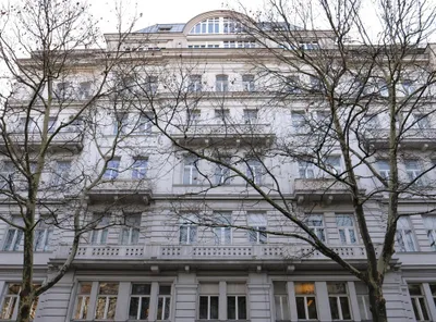 Gewerbeimmobilie mieten in Wien – € 16 – Bild 1 von 8