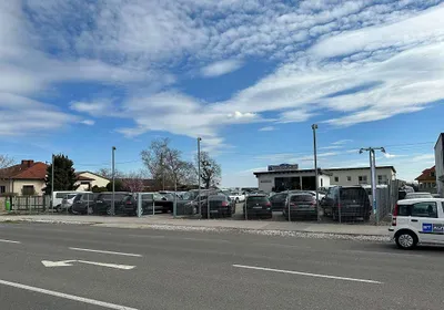 4-Zimmer-Gewerbeimmobilie mieten in Wiener Neustadt Land – 1 405 m², € 3.450 – Bild 1 von 24