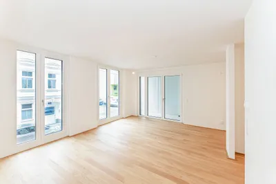 Nahe U4! Tolle 2-Zimmer-Wohnung mit Loggia und KFZ-Stellplatz im 15. Bezirk zu vermieten!