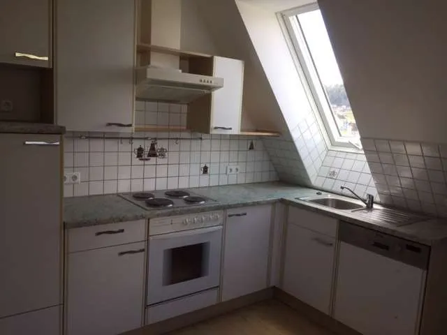 Schöne Dachgeschosswohnung - Ansicht 3