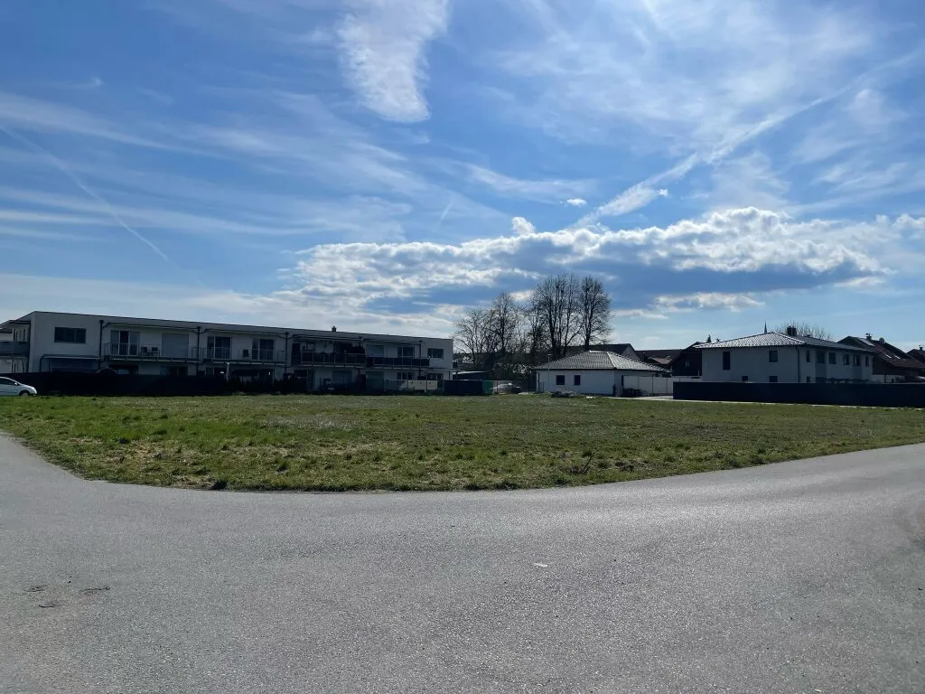 500 - 750 m² Baugrundstücke für Eigenheim in Mattighofen - Ansicht 2