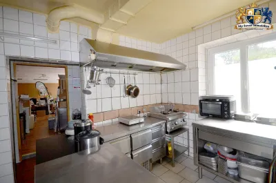 Gewerbeimmobilie kaufen in Neunkirchen – € 390.000 – Bild 12 von 16