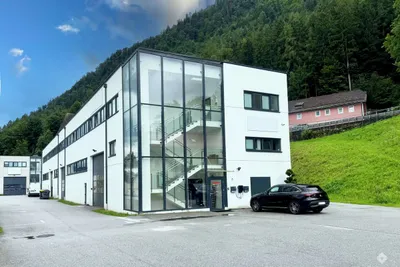 Gewerbeimmobilie mieten in Hallein – 181 m², € 2.078 – Bild 2 von 7