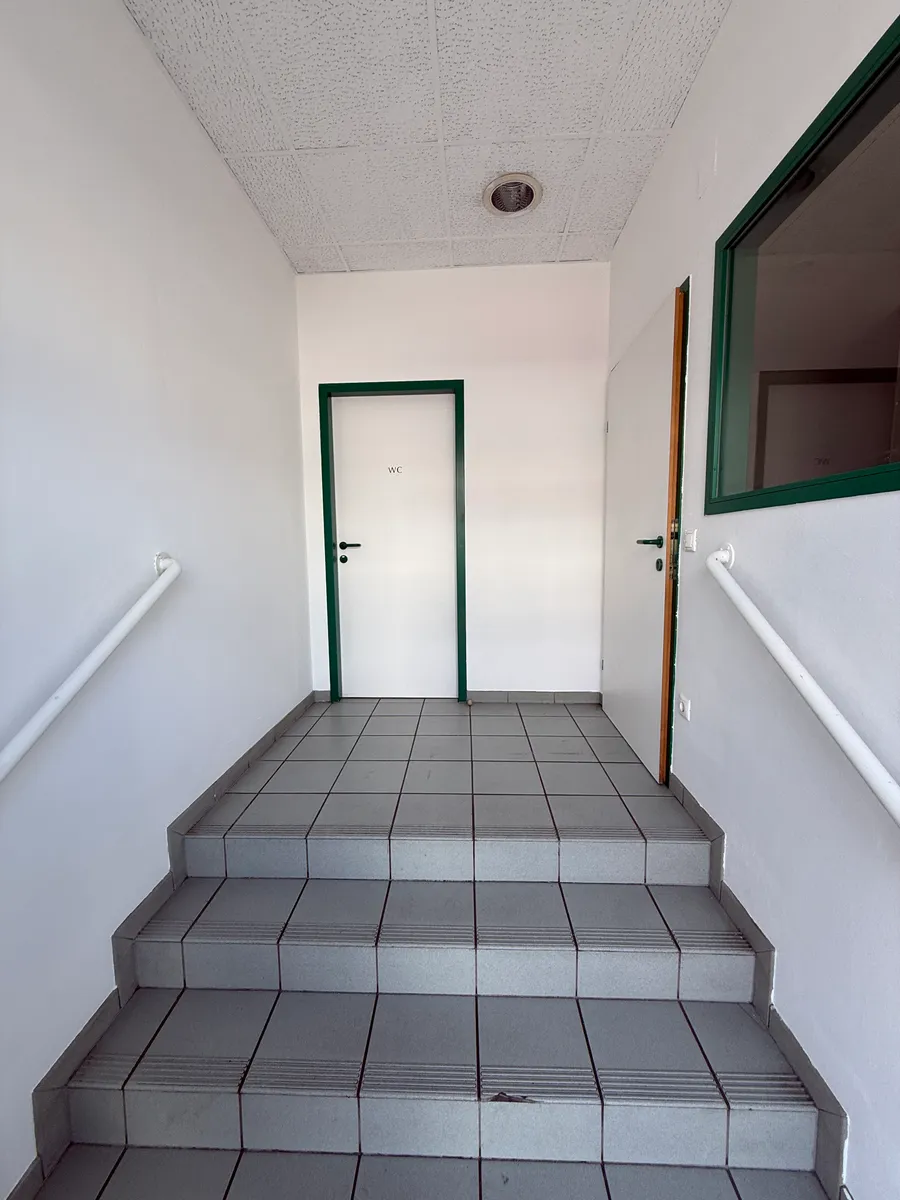 Büro/ Gewerbefläche in frequentierter Lage -1100 mit vielseitigen Nutzung - Ansicht 2