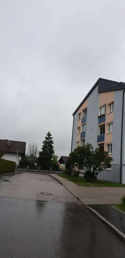 Wohnung Warmmiete 83 m² - Ansicht 2