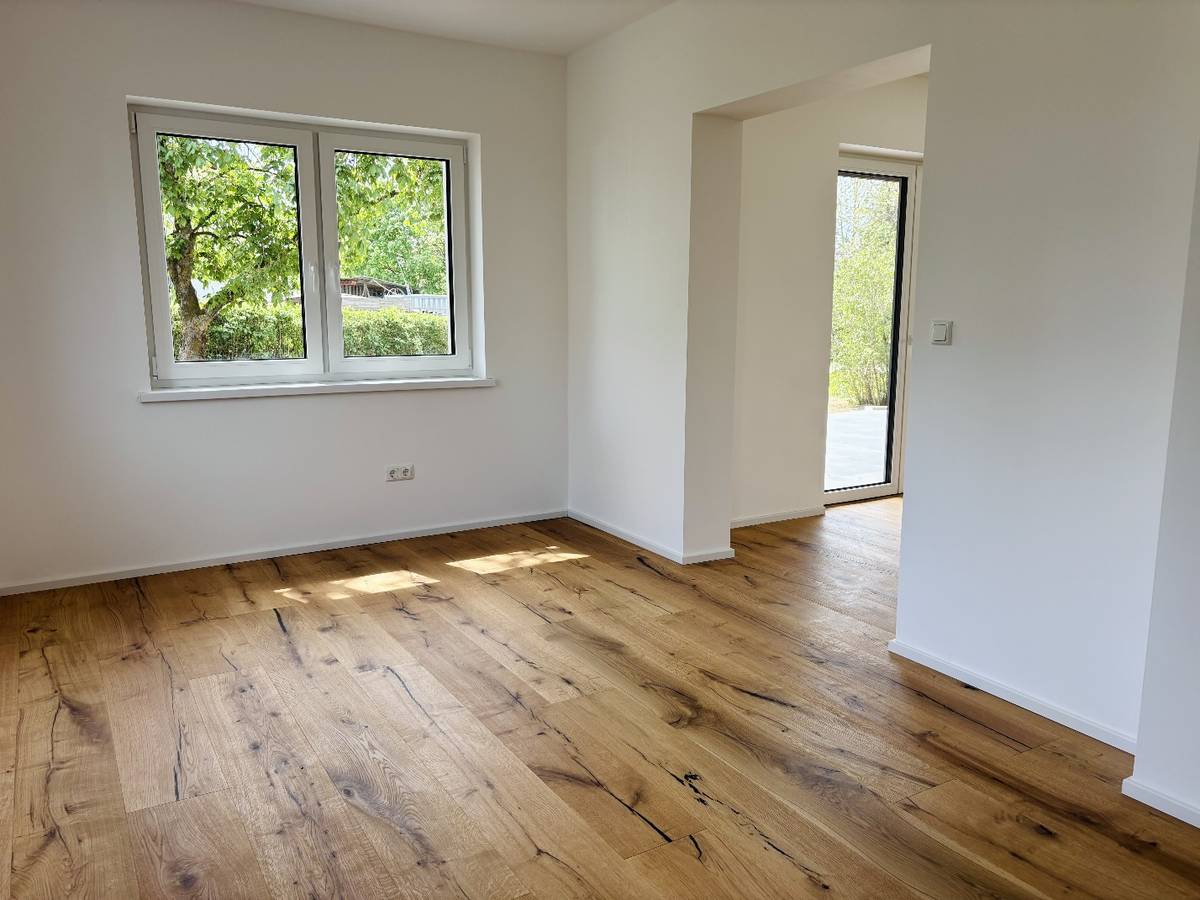 Top Gesamtpaket | großer Eigengarten |Garage | provisionsfrei - Ansicht 2