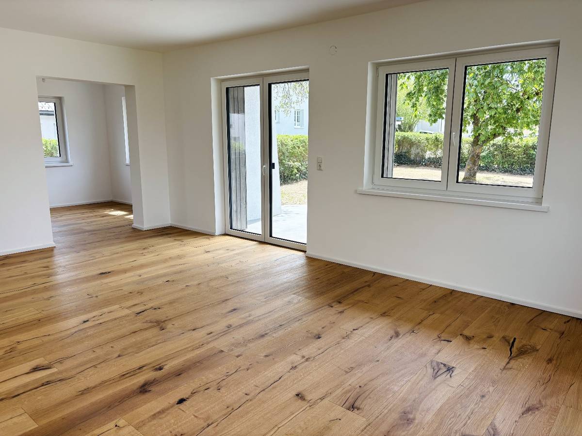 Top Gesamtpaket | großer Eigengarten |Garage | provisionsfrei - Ansicht 3