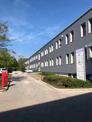 1-Zimmer-Gewerbeimmobilie mieten in Mödling – 25 m², € 399 – Bild 3 von 3