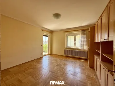 6-Zimmer-Haus kaufen in Baden – 210 m², € 579.000 – Bild 2 von 24