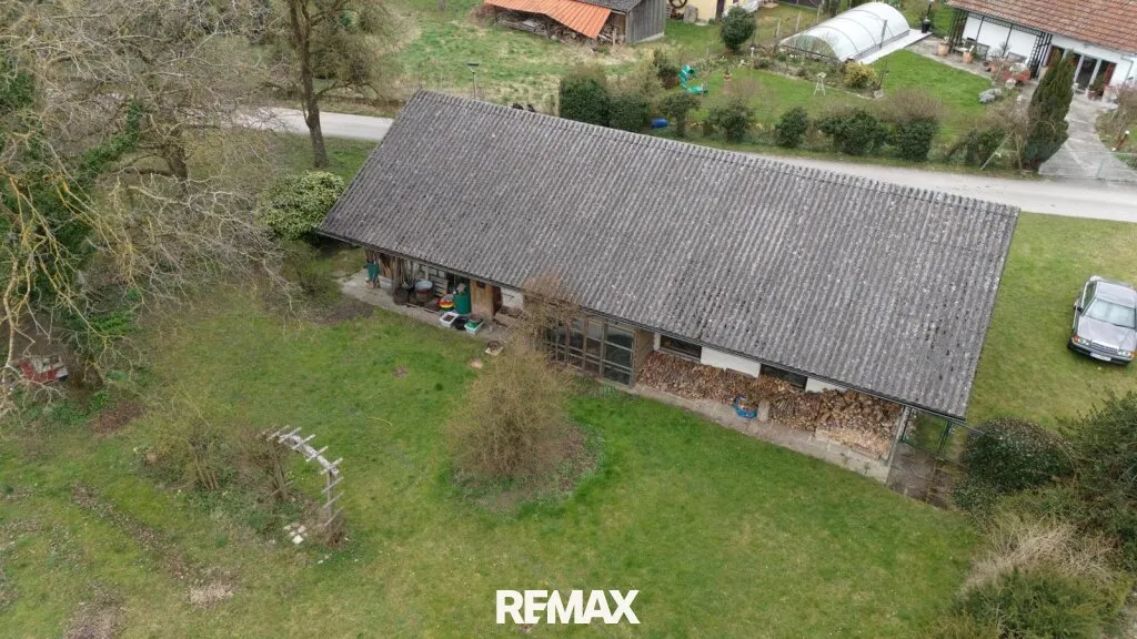 Grundstück mit Garagen und Lagerraum in ruhiger Lage - Veduta 3