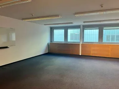 Gewerbeimmobilie mieten in Wien – 219 m², € 15 – Bild 8 von 12