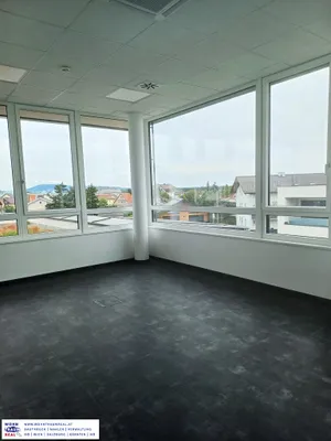4-Zimmer-Gewerbeimmobilie mieten in Linz Land – 100 m², € 1.700 – Bild 4 von 7