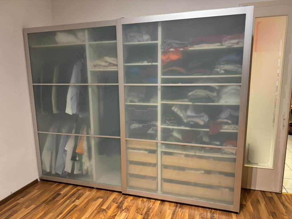 Zwei IKEA-GLAS-SCHIEBETÜREN outlet für Pax-Kleiderschrank-TOP ZUSTAND!