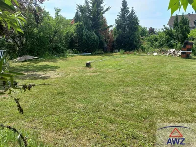 Grundstück kaufen in Wels – 694 m²
