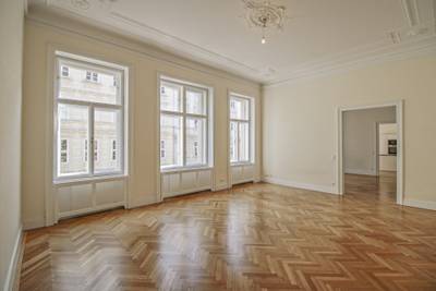 Traumhafte 6-Zimmer Altbauwohnung im Servitenviertel - zu mieten AB SEPTEMBER in 1090 Wien