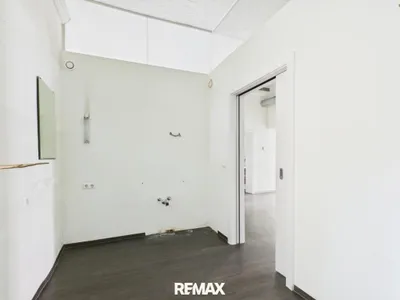 Gewerbeimmobilie mieten in Wiener Neustadt – 173 m², € 1.200 – Bild 11 von 18