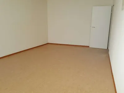 1-Zimmer-Gewerbeimmobilie mieten in Gänserndorf – 35 m², € 511 – Bild 4 von 6