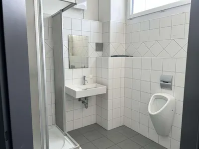 Gewerbeimmobilie mieten in Linz Land – 1 067 m² – Bild 11 von 12