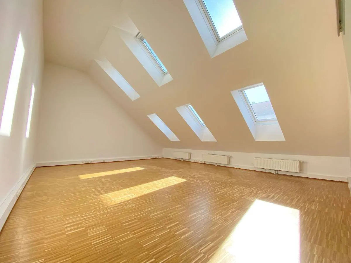 KLIMATISIERTE BÜROFLÄCHE MIT PARKPLÄTZEN - MOZARTSTRASSE/LANDSTRASSE - Ansicht 2