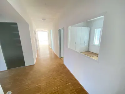 Gewerbeimmobilie mieten in Linz – 210 m², € 2.540 – Bild 8 von 18