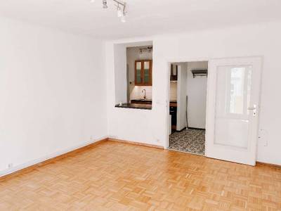 Charmante helle 1-Zimmer Wohnung mit Balkon in Ruhelage nahe der S-Bahn – Bild 2