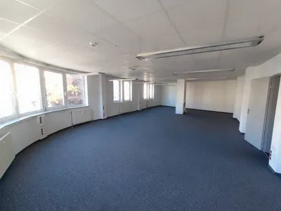 Gewerbeimmobilie mieten in Sankt Pölten – 346 m², € 4.000 – Bild 9 von 24