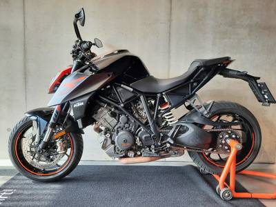 KTM 1290 Super Duke R