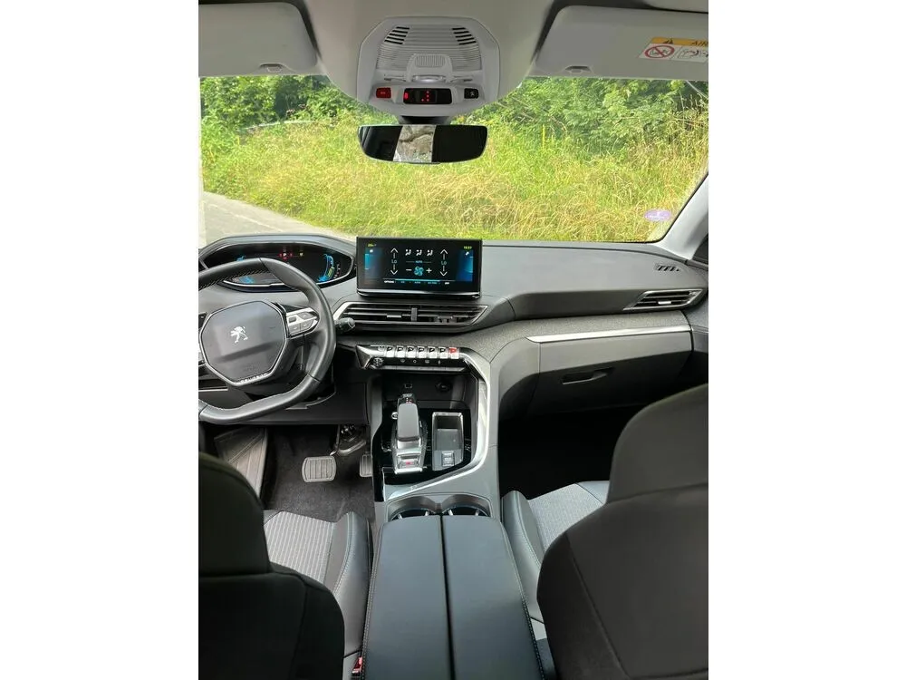 Peugeot 3008 Hybrid EAT8 225PS – Bild 8