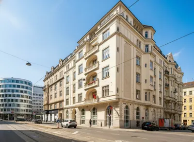 8-Zimmer-Gewerbeimmobilie mieten in Wien – 402 m², € 7.996