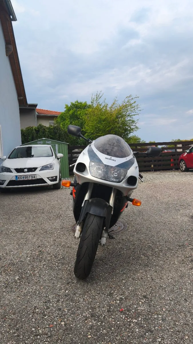 Suzuki GSX-R
