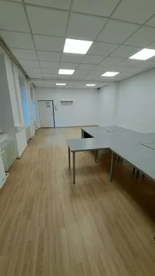 2-Zimmer-Gewerbeimmobilie mieten in Wien – 56 m², € 835 – Bild 4 von 9