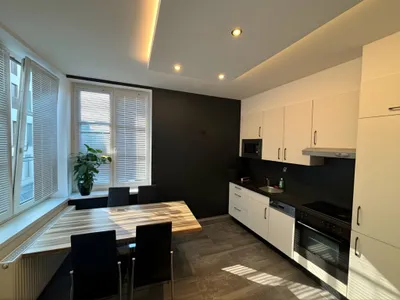 Gewerbeimmobilie kaufen in Gmunden – 235 m², € 798.000 – Bild 4 von 5