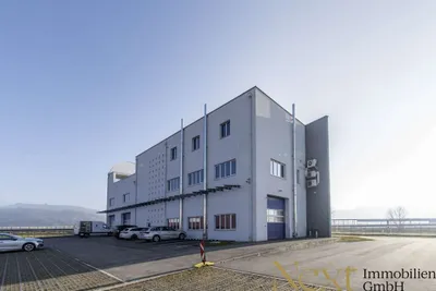 Gewerbeimmobilie mieten in Vöcklabruck – 301 m², € 2.599 – Bild 20 von 20