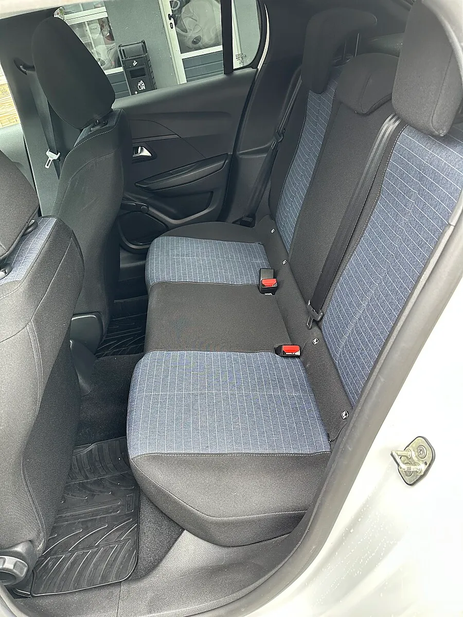 Peugeot 208 1.2 PureTech 75 Like (EURO 6d) – Bild 13