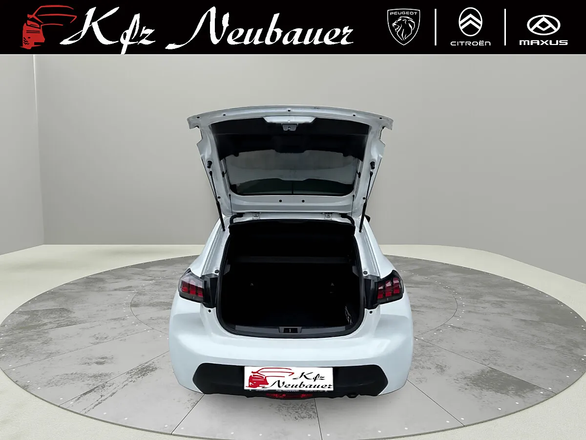 Peugeot 208 1.2 PureTech 75 Like (EURO 6d) – Bild 5