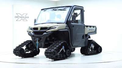 CFMOTO UForce 1000 Raupenketten, beheizte Vollkabine