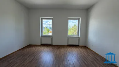4-Zimmer-Gewerbeimmobilie mieten in Wiener Neustadt – 116 m², € 1.215 – Bild 1 von 18