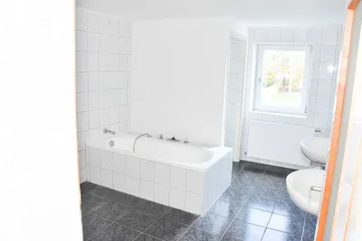 Wohnung mieten in Amstetten – 90 m², € 350 – Bild 3 von 13
