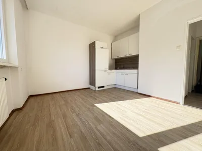 1-Zimmer-Wohnung mieten in Linz – 21,54 m², € 485 – Bild 1 von 5