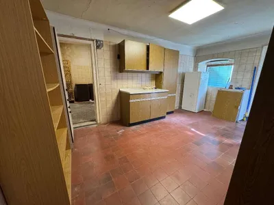 10-Zimmer-Gewerbeimmobilie kaufen in Krems an der Donau – 370 m², € 129.900 – Bild 33 von 34